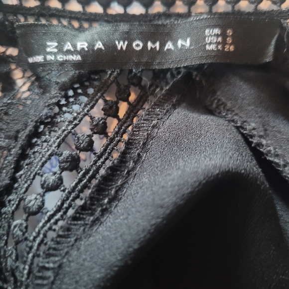 Zara Black Lace Detailed Short Sleeve Top with Peplum Hemline S - Picture 7 of 7